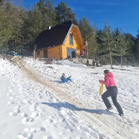 بيت للعطل Planinska Kuca 